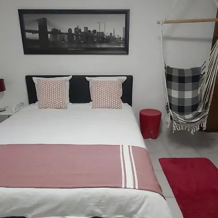 Independant A Apartament *